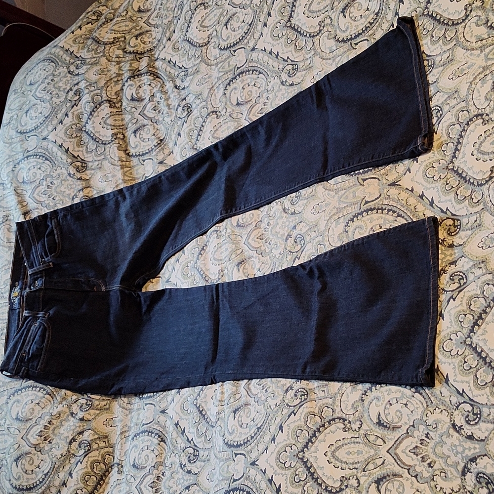 Lucky brand flair leg size 10 jeans